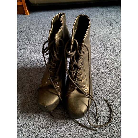 Speed limit 98 booties - Picture 1 of 6